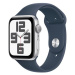 Apple Watch SE 44mm Stříbrný hliník s bouřkově modrým sportovním řemínkem - M/L