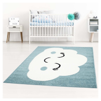 Okouzlující modrý koberec do dětského pokoje spící mráček