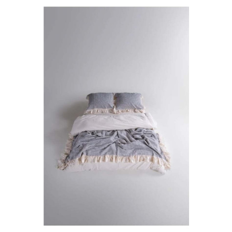 Světle šedý set přehozu a povlaku na polštář z bavlny Renforcé 240x260 cm Bella Calm Ruffle – Mi