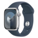 Apple Watch Series 9 41mm Stříbrný hliník s bouřkově modrým sportovním řemínkem S/M Stříbrná