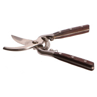 Nůžky zahradnické PROFI, dřevěná rukojeť, 200mm GEKO