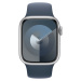 Apple Watch Series 9 Cellular 41mm Stříbrný hliník s bouřkově modrým sportovním řemínkem M/L Stř