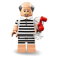 Lego® 71020 minifigurka alfred na dovolené