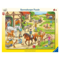 Ravensburger Na koňské farmě puzzle (40 dílků)