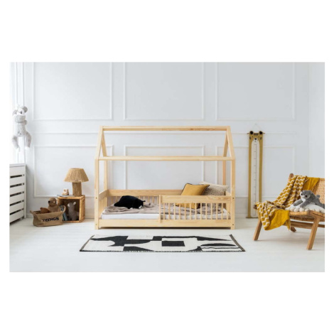 Domečková dětská postel z borovicového dřeva v přírodní barvě 90x140 cm Mila MBW – Adeko