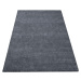 Moderní huňatý koberec v krásné antracitové barvě
