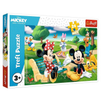 Trefl Puzzle Mickey Mouse mezi přáteli