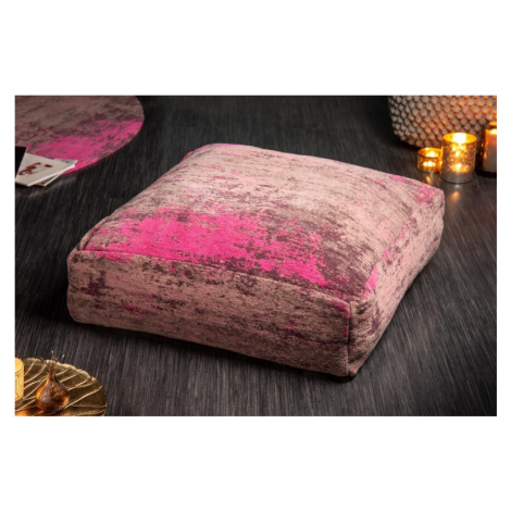 Estila Designový čtvercový podlahový polštář Prakka v růžovém čalounění 70cm