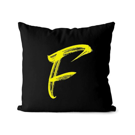 Impar písmeno F, barva iniciály žlutá