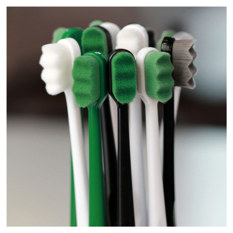 NANOO Toothbrush - černo zelená