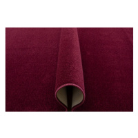 Metrážový koberec Dynasty 48 šeříkově fialový