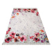 Krásný koberec do obýváku s výraznými květy