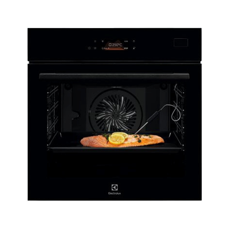 ELECTROLUX 800 SteamBoost EOB8S39WZ