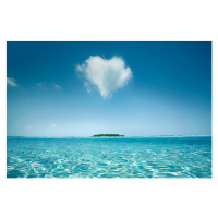 Fotografie Heart shaped cloud over tropical waters, Tom Merton, 40 × 26.7 cm