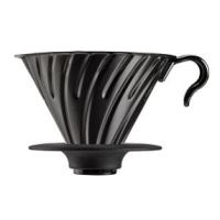 Hario Dripper V60-02, kov/silikon, černý