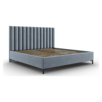 Světle modrá čalouněná dvoulůžková postel s úložným prostorem s roštem 200x200 cm Casey – Mazzin