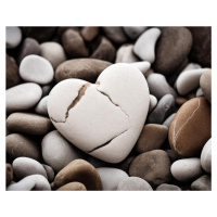 Obrazy na stěnu - Kamenné srdce Rozměr: 40x50 cm, Rámování: bez rámu a bez vypnutí plátna