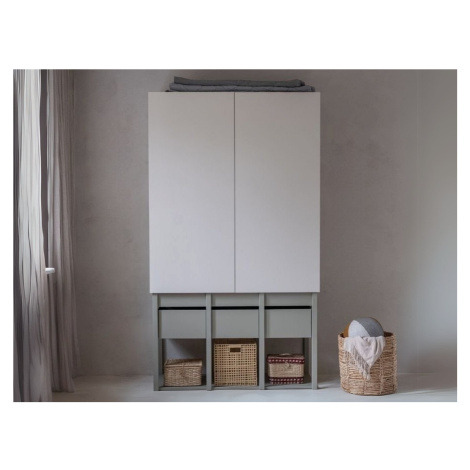 Wood Luck Dětská šatní skříň se šuplíky, tyčí a policemi TWEENS eukalyptová