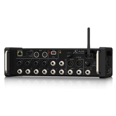 Behringer XR12