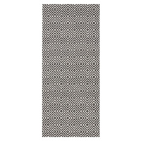 Černo-bílý venkovní koberec NORTHRUGS Karo, 80 x 150 cm