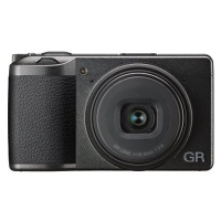 RICOH GR III černý