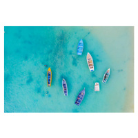 Fotografie Boats in the crystal sea from, Roberto Moiola / Sysaworld, 40 × 26.7 cm