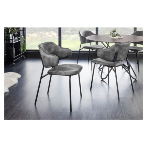 Estila Moderní designová jídelní židle Mildred s šedým sametovým čalouněním a černýma nohama z k