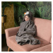 Cozy Noxxiez BL813 Tučnák -hřejivá deka s kapucí se zvířátkem a tlapkovými kapsami