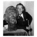 Fotografie Salvador Dali With his Bust By Georges Boulogne, at Falvart, 35.7 × 40 cm