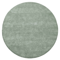 Moderní ródnyy koberec v mentolovej barvě