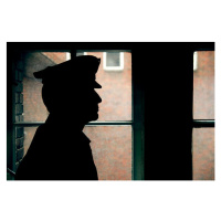 Umělecká fotografie Silhouette of a prison/police warden, Klubovy, (40 x 26.7 cm)