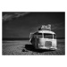 Fotografie Beached Bus, Yvette Depaepe, 40 × 26.7 cm