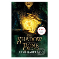 Shadow and Bone - Leigh Bardugo - kniha z kategorie Beletrie pro děti