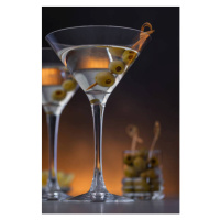 Fotografie Two glasses of martini with olives, kajakiki, 26.7 × 40 cm