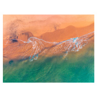 Fotografie Ocean waves breaking on white sand, CHUNYIP WONG, 40x30 cm