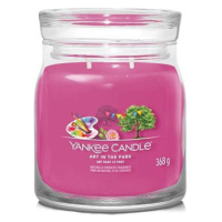 YANKEE CANDLE Signature 2 knoty Art in the Park 368 g