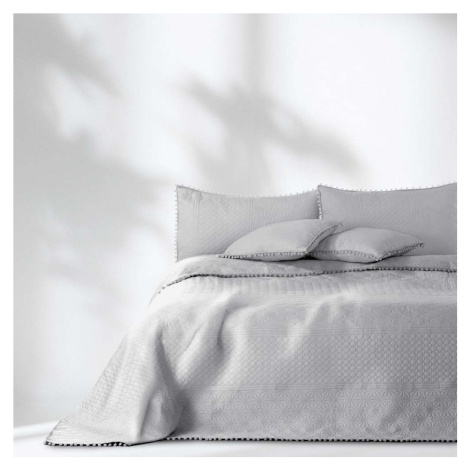Světle šedý přehoz na postel AmeliaHome Meadore, 220 x 240 cm