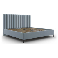 Světle modrá čalouněná dvoulůžková postel s úložným prostorem s roštem 160x200 cm Casey – Mazzin