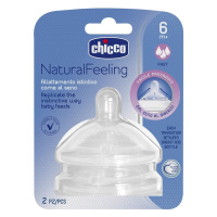 Chicco Natural Feeling Dudlík na láhev silikonový rychlý průtok 2 ks