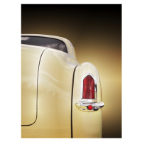 Fotografie American classic car Coronet 1950 taillight, Beate Gube, 30x40 cm