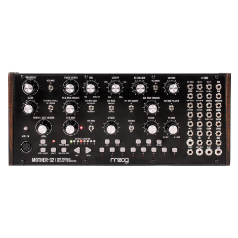 MOOG Mother-32 Syntetizátor