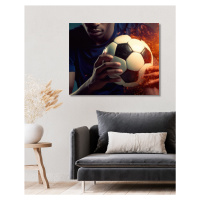 Obrazy na stěnu - Fotbalový míč v rukou Rozměr: 40x50 cm, Rámování: vypnuté plátno na rám