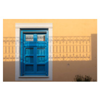 Fotografie Architecture of Oia town with blue, raagoon, 40 × 26.7 cm