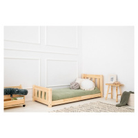 Domečková patrová dětská postel z masivního dřeva 90x200 cm v přírodní barvě Mila DMP Rozměr: 12