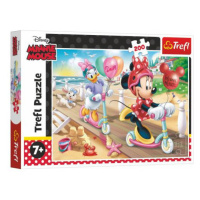 Puzzle TREFL Minnie na pláži 200 dílků