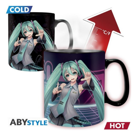 Hrnek Hatsune Miku - The Show (měnící se motiv) 460 ml Abysse