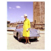 Fotografie 1962, une jeune femme posant devant une Porsche 356 B, 30 × 40 cm