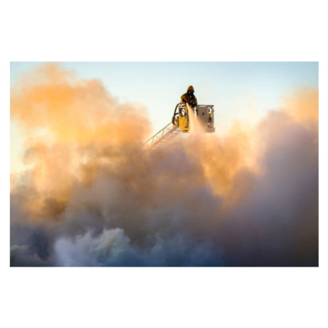 Umělecká fotografie Firefighter fighting fire, Johner Images, (40 x 26.7 cm)