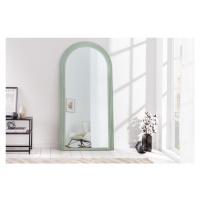 Estila Art deco designové zrcadlo Swan obloukového tvaru s pastelovým zeleným kaskádovým rámem 1
