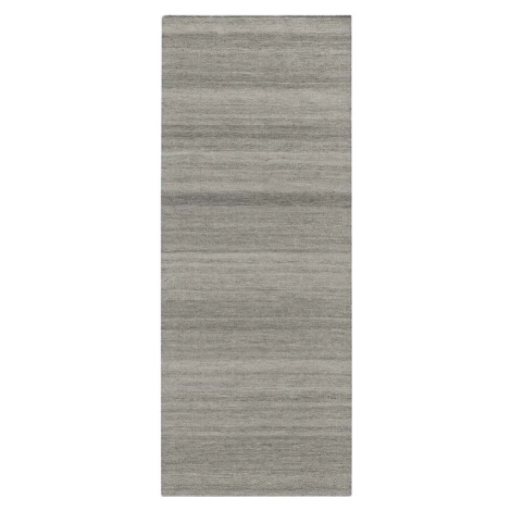 Šedý venkovní koberec z recyklovaných vláken 80x200 cm Kiva – Blomus